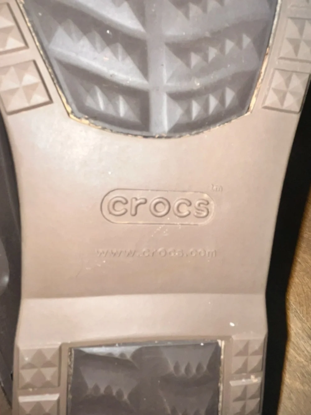 CROCS: Men’s Boat Shoe Crocs in Size 11: Very Good Condition…See Pics